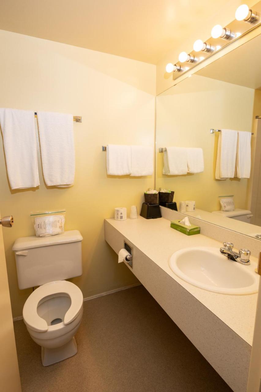 Keystone Motor Inn Brandon Dış mekan fotoğraf